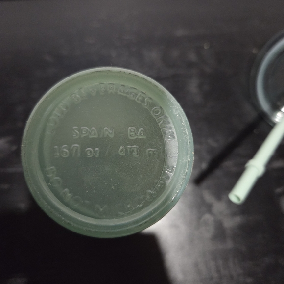 Starbucks Green Glass Cold Cup with Straw GRANDE - Picture 5 of 5